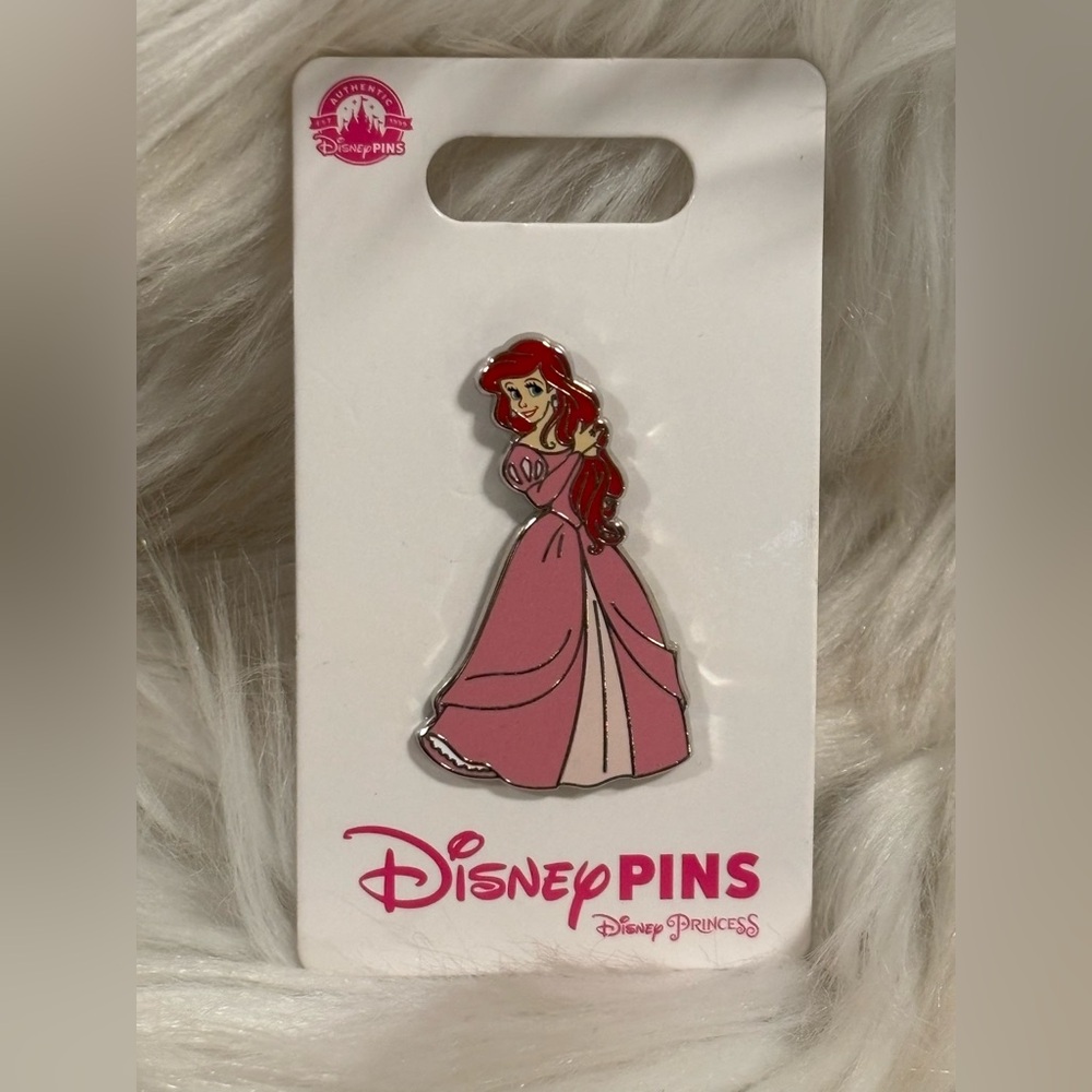 Disney Pin - Disney Princess Pose Series - The Little Mermaid - Ariel